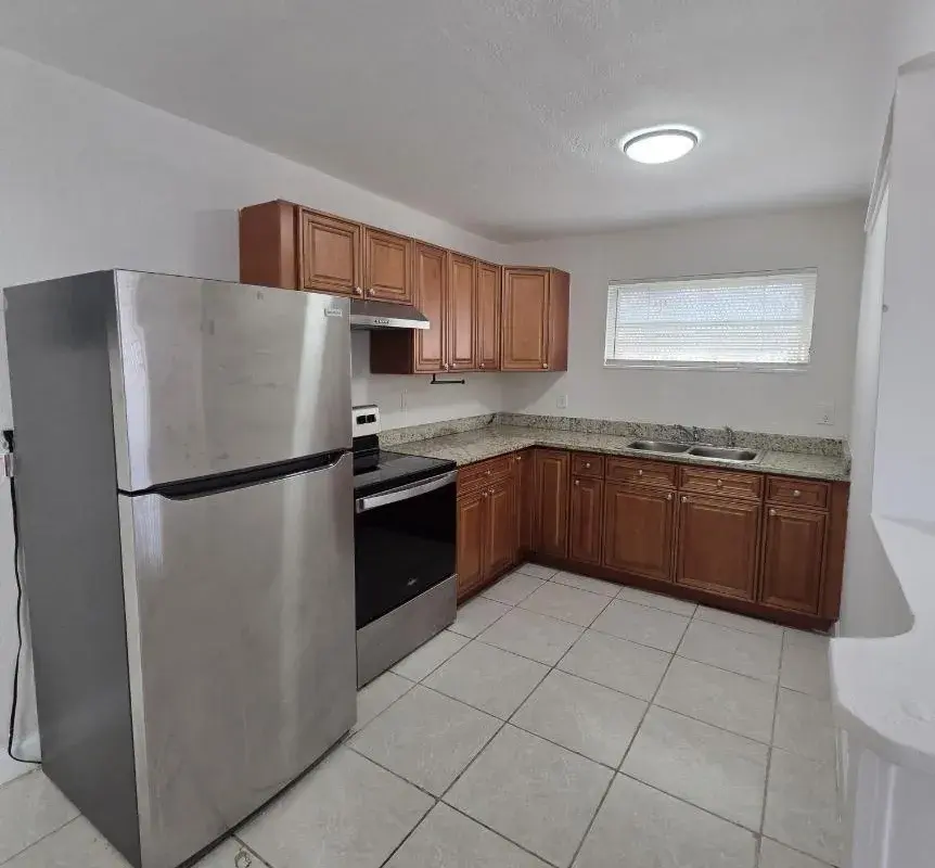 2127 NW 7th Street, Fort Lauderdale FL 33311