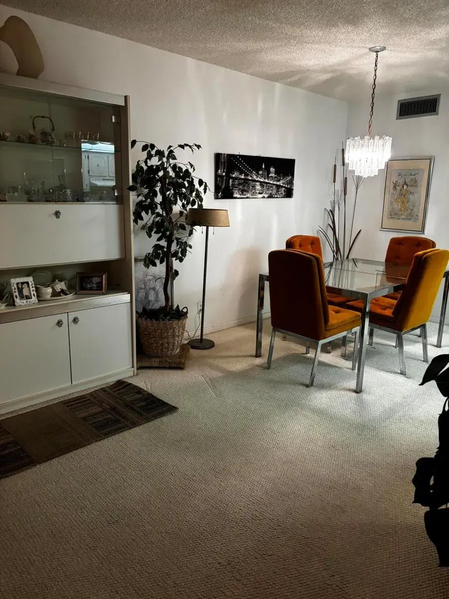 307 WELLINGTON F # 307, West Palm Beach FL 33417