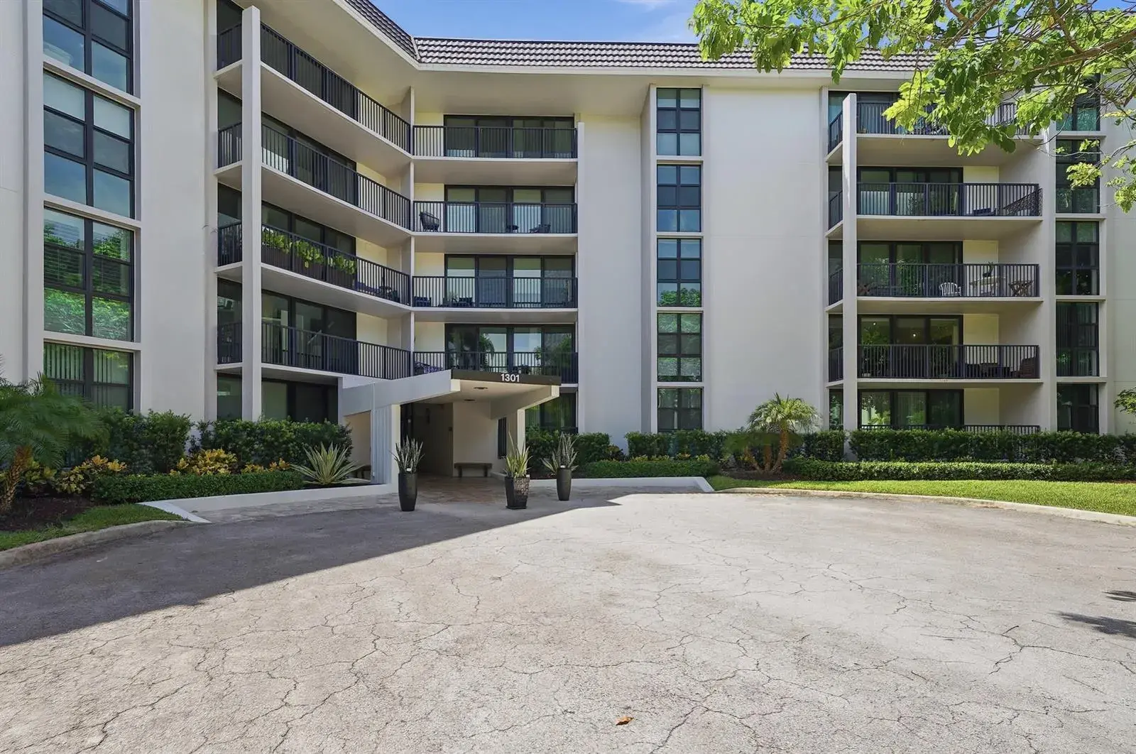 1301 RIVER REACH Drive # 514, Fort Lauderdale FL 33315