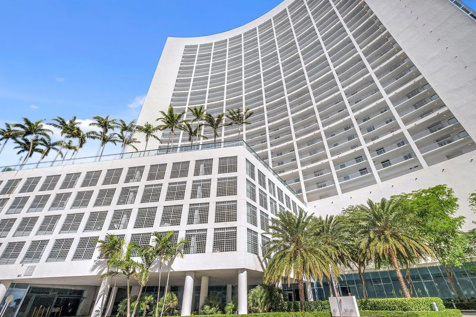 601 NE 36TH Street # 1008, Miami FL 33137