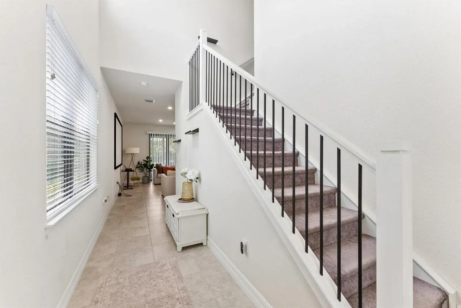 4617 Pinehurst Trail E, Oakland Park FL 33309