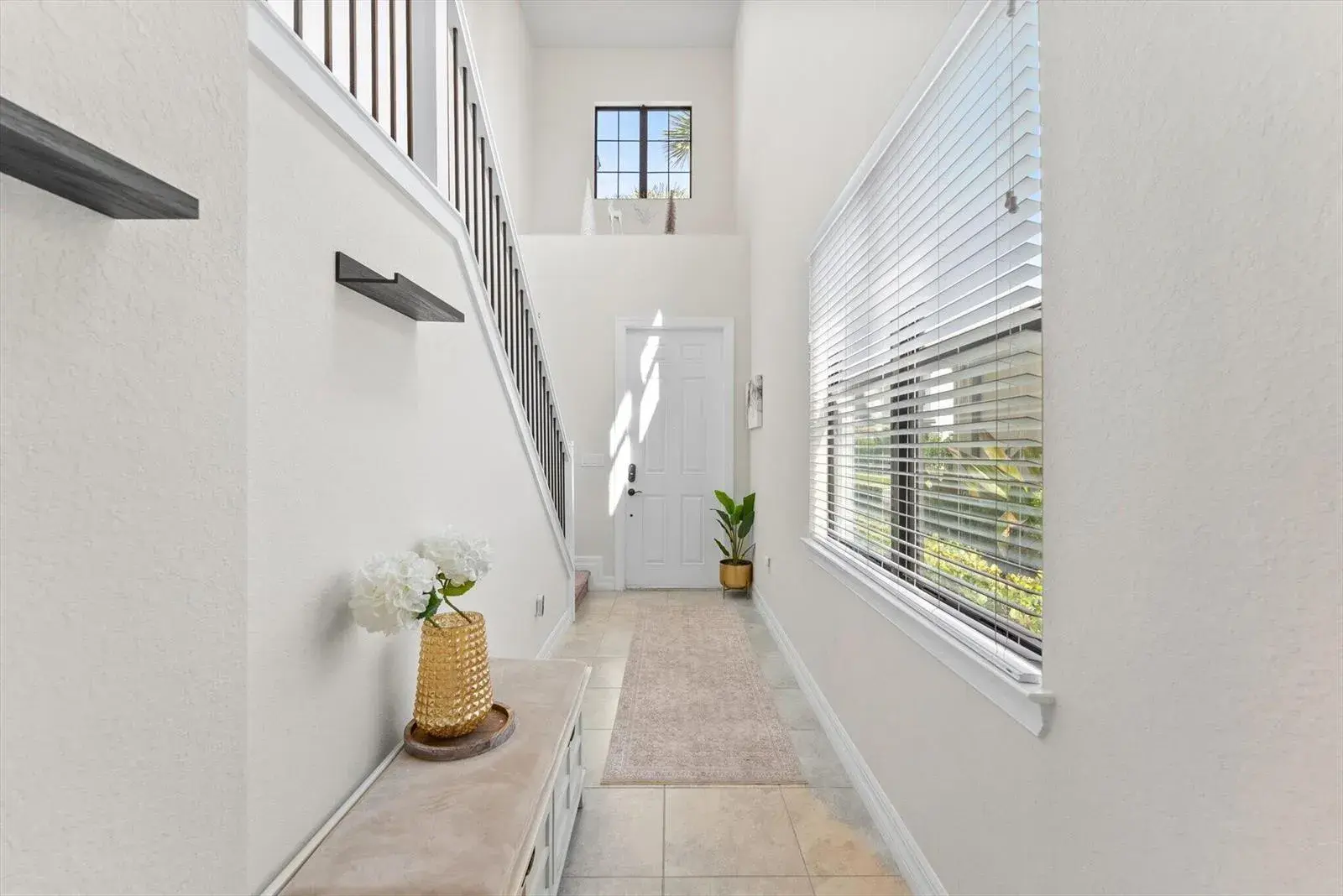4617 Pinehurst Trail E, Oakland Park FL 33309