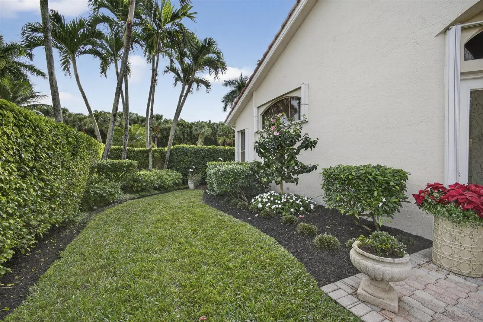 8184 Sandpiper Way, West Palm Beach FL 33412