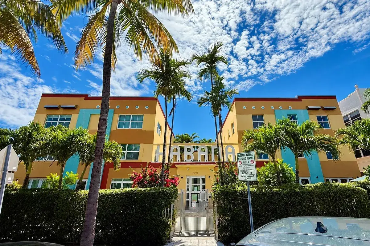 1308 DREXEL Avenue # 204, Miami Beach FL 33139