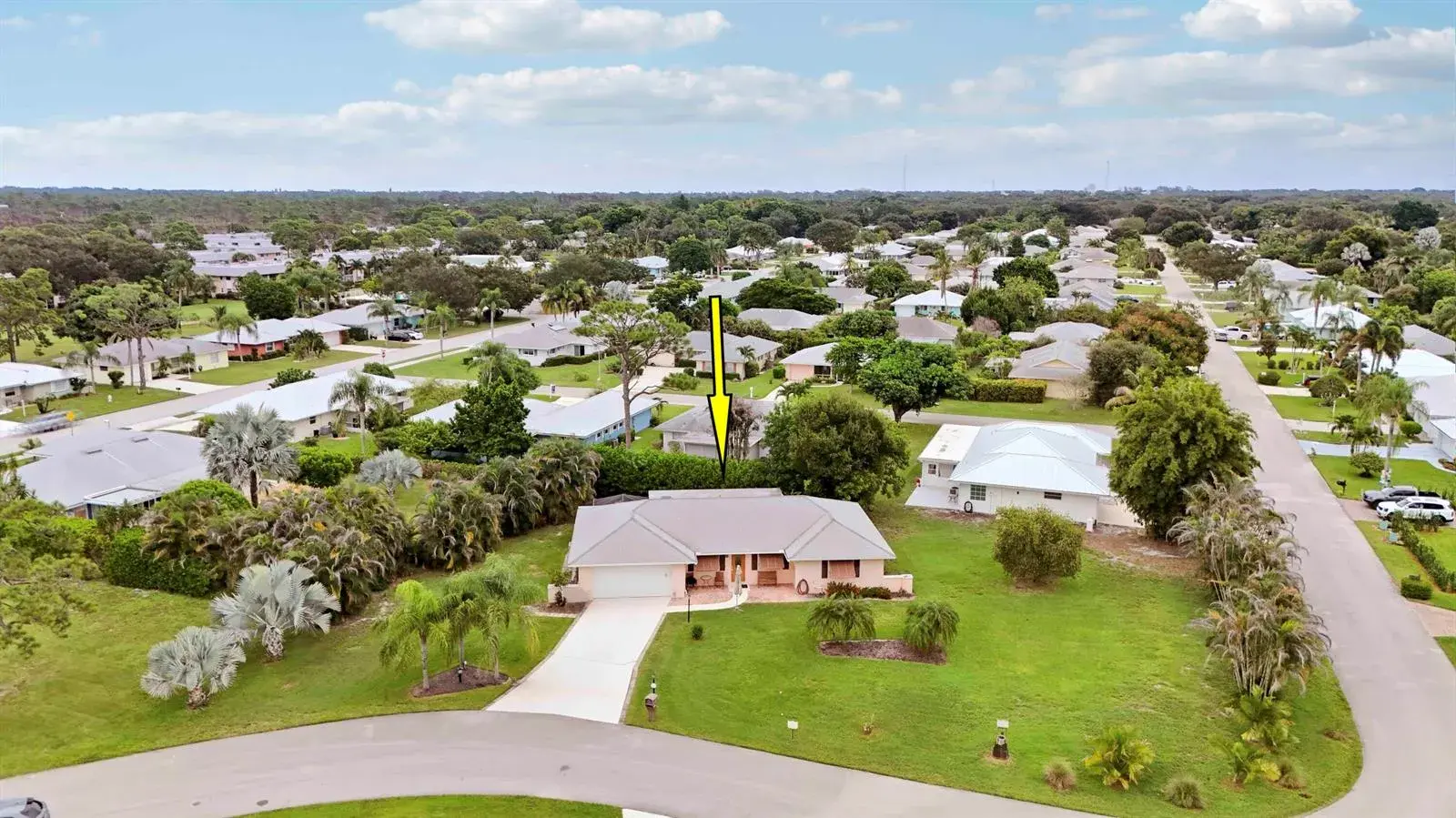 9471 SE Little Club Way S, Tequesta FL 33469