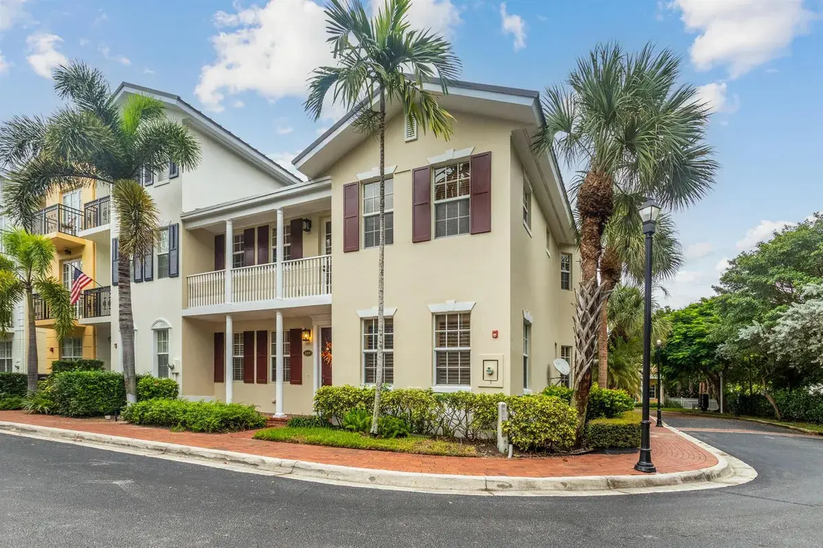 1059 W HERITAGE CLUB Circle, Delray Beach FL 33483