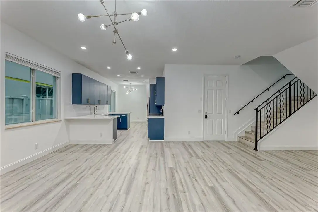 500 SW 4th Avenue, Fort Lauderdale FL 33315