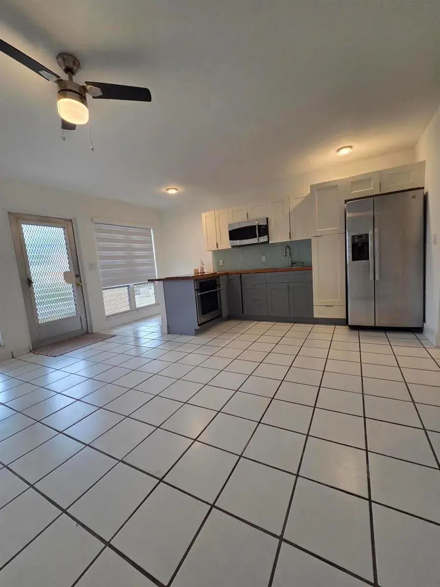2716 NE 30TH Place # 105C, Fort Lauderdale FL 33306