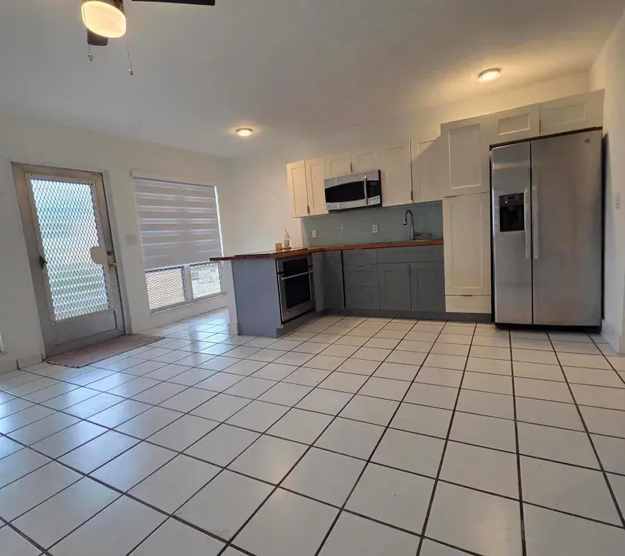 2716 NE 30TH Place # 105C, Fort Lauderdale FL 33306