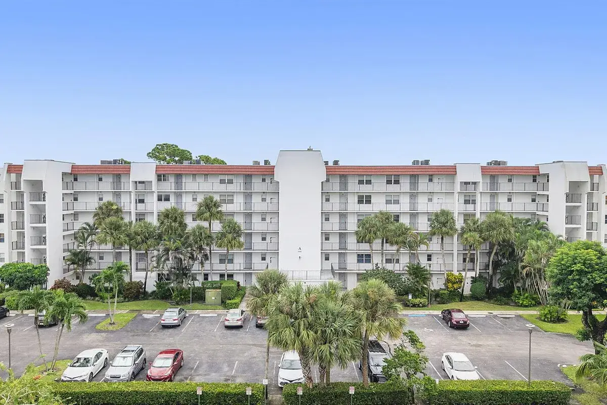 3593 BIRDIE Drive # 104, Lake Worth FL 33467