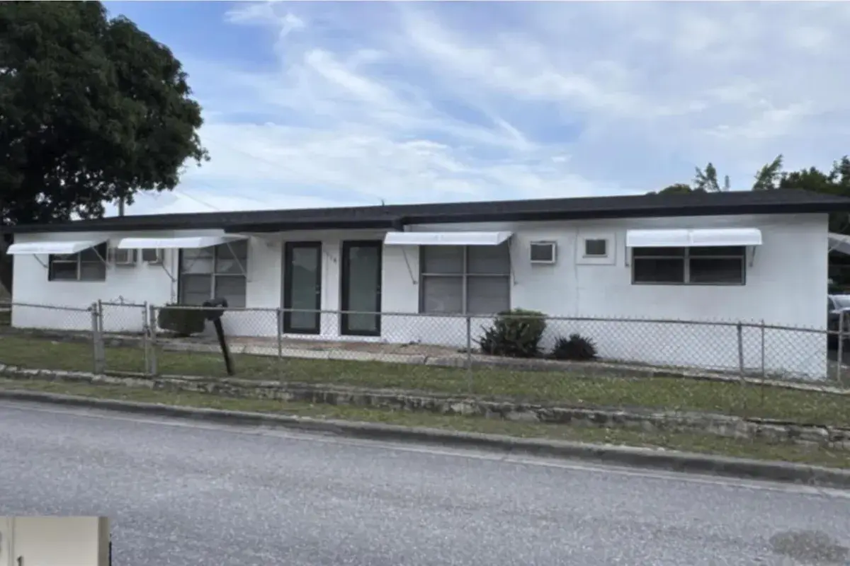 3116 RJ HENDLEY Avenue, Riviera Beach FL 33404