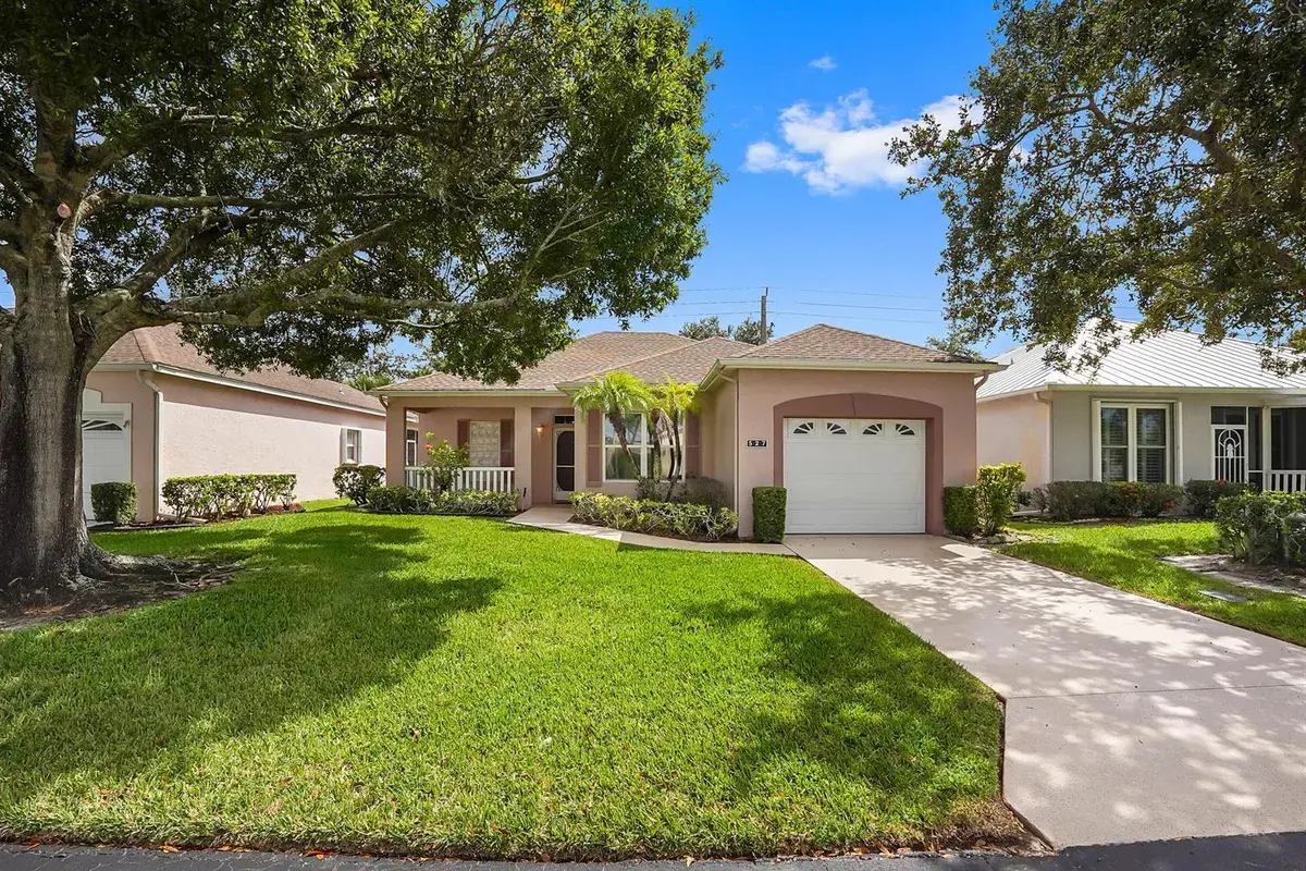 527 NW Portofino Lane, Port St. Lucie FL 34986
