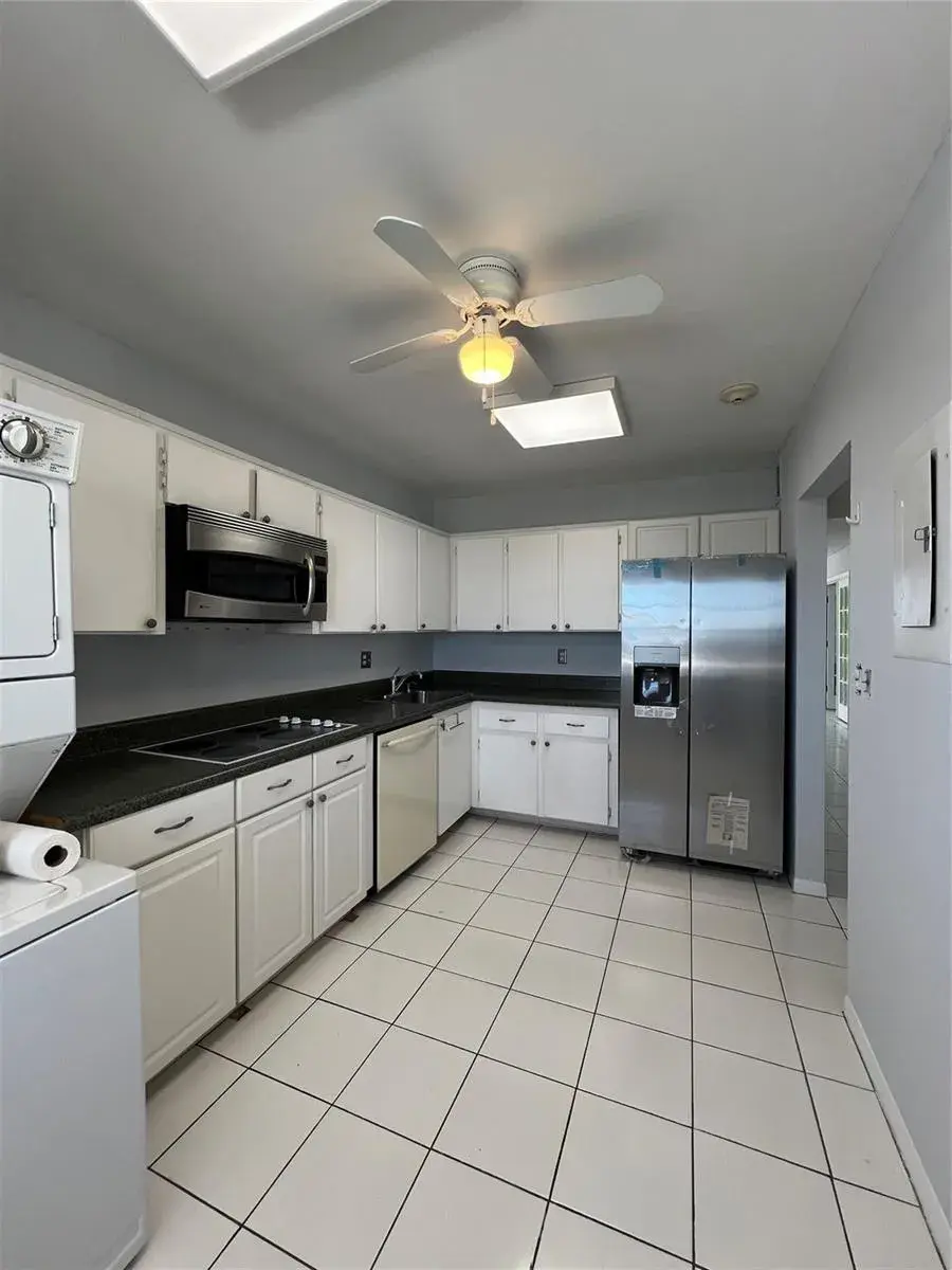3100 NE 48th Street # 805, Fort Lauderdale FL 33308