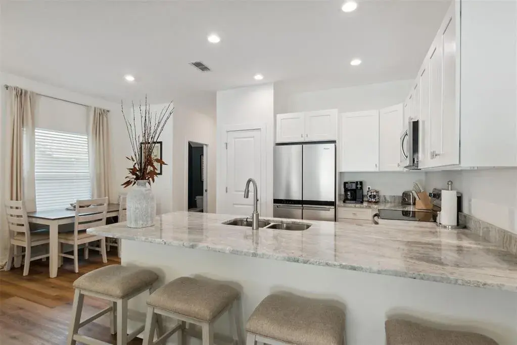 911 S 7TH Street, FL 32034