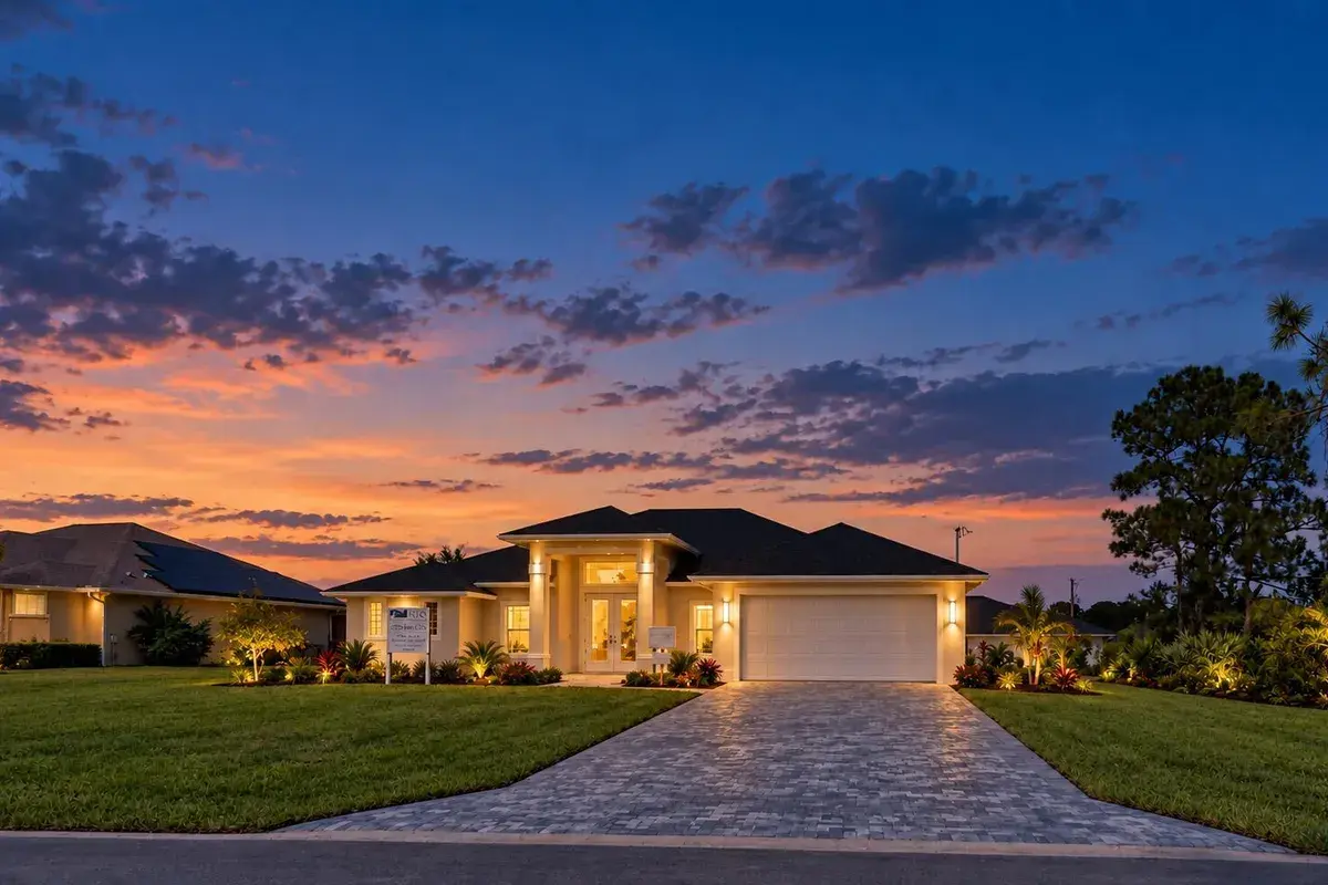 5803 NW CULEBRA Avenue, Port St. Lucie FL 34986