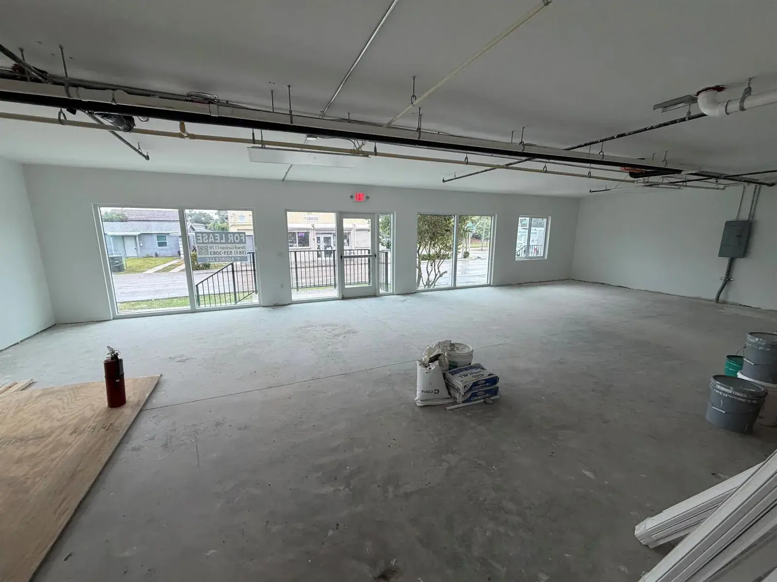 2160 N TAMARIND Avenue, West Palm Beach FL 33407