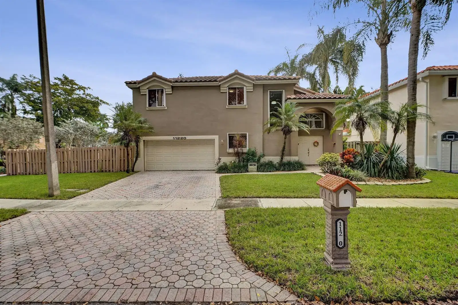 11220 REVEILLE Road, Cooper City FL 33026 photo 3