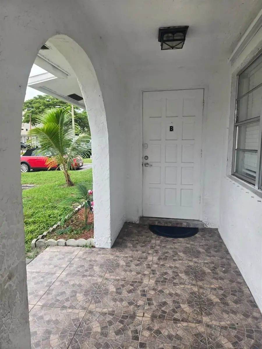 2521 SW 58th Manor # B, Fort Lauderdale FL 33312