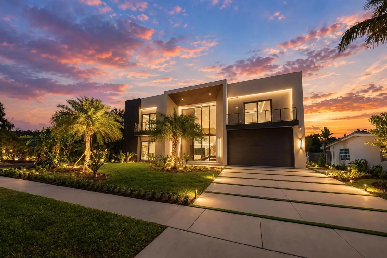 2360 NE 49th Street, Lighthouse Point FL 33064