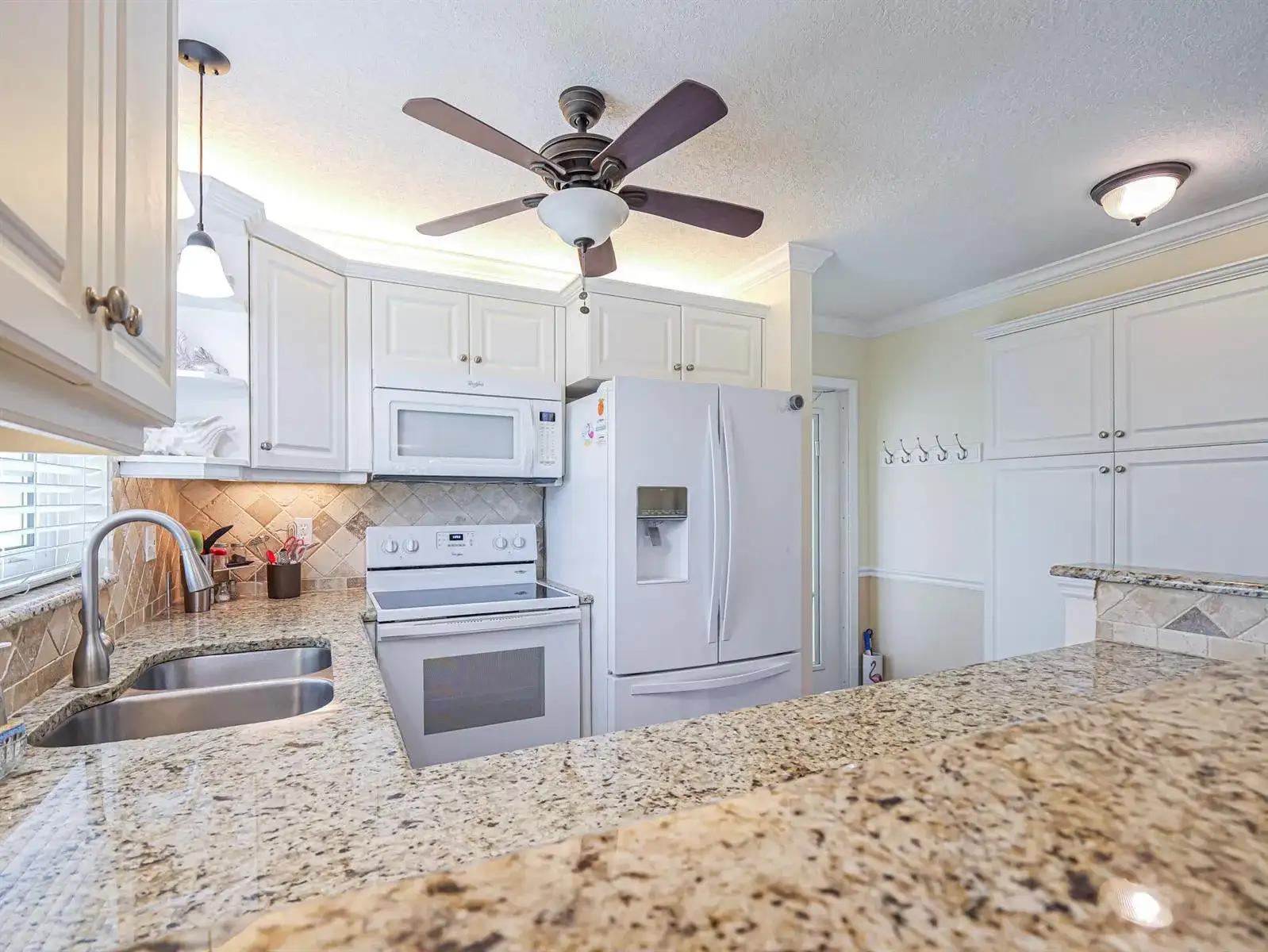 26 PINE ARBOR Lane # 201, Vero Beach FL 32962 photo 4