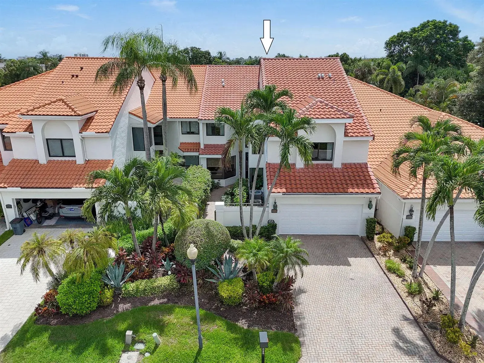 2025 La Porte Drive, Palm Beach Gardens FL 33410