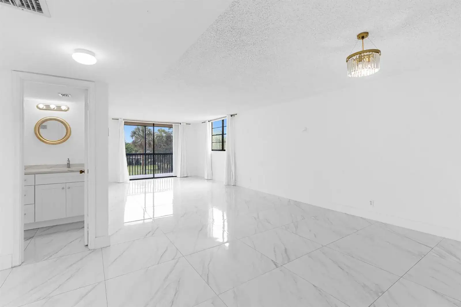 2440 DEER CREEK COUNTRY CLUB Boulevard # C, Deerfield Beach FL 33442 photo 5