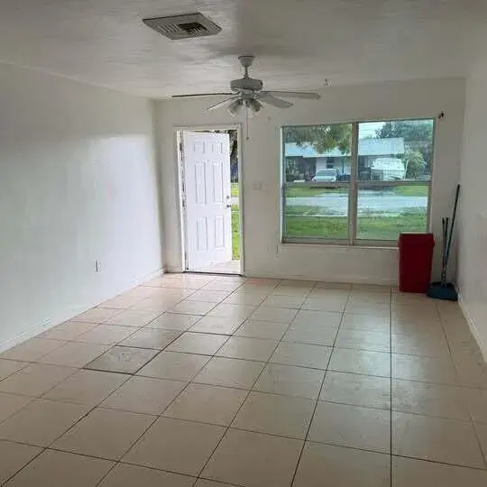 6205 RODMAN Street, Hollywood FL 33023