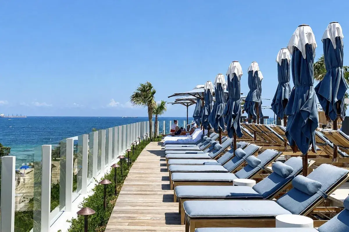 525 N FORT LAUDERDALE BEACH Boulevard N # 1704, Fort Lauderdale FL 33304