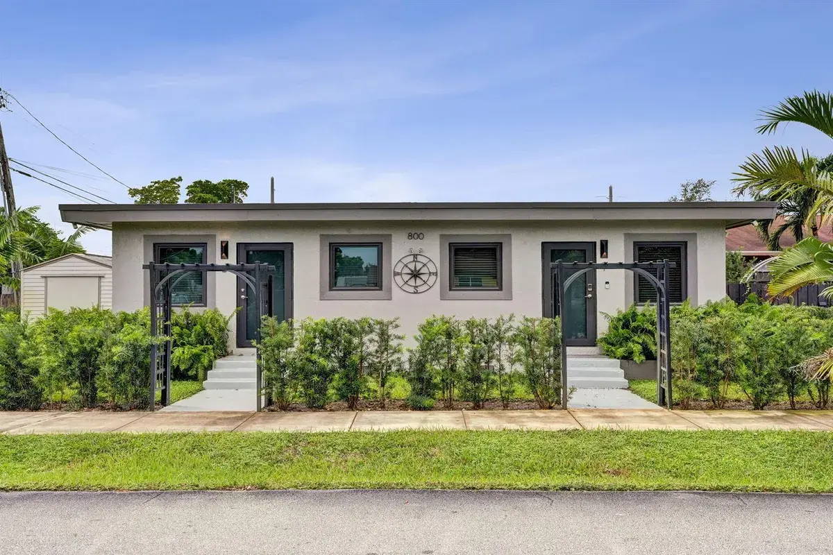 800 N 59th Avenue # 2, Hollywood FL 33021