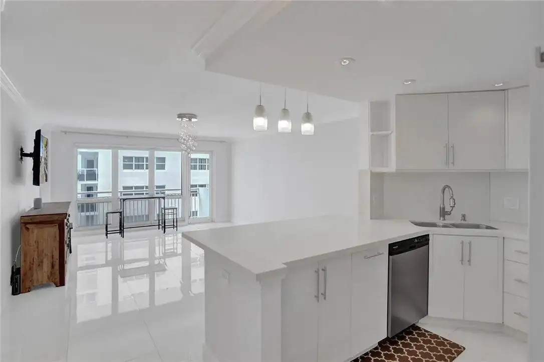 133 N Pompano Beach Boulevard # 1106, Pompano Beach FL 33062 photo 4