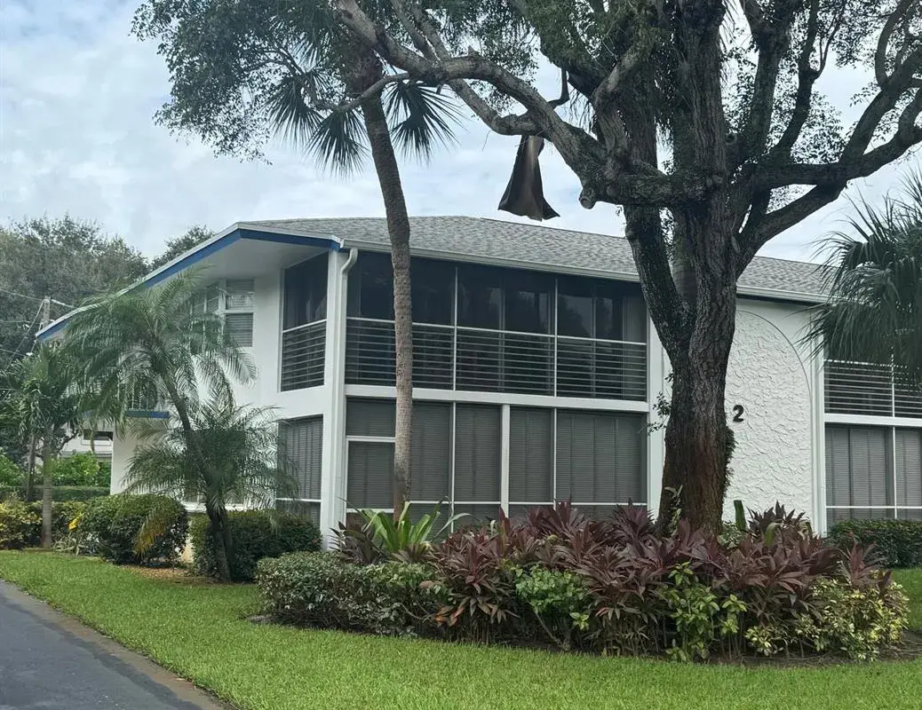 2 Garden Street # 201M, Tequesta FL 33469