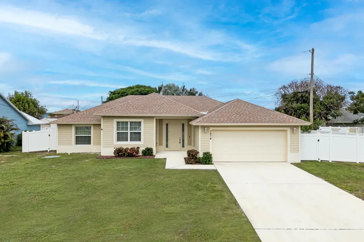 3874 SW McCrory Street, Port St. Lucie FL 34953