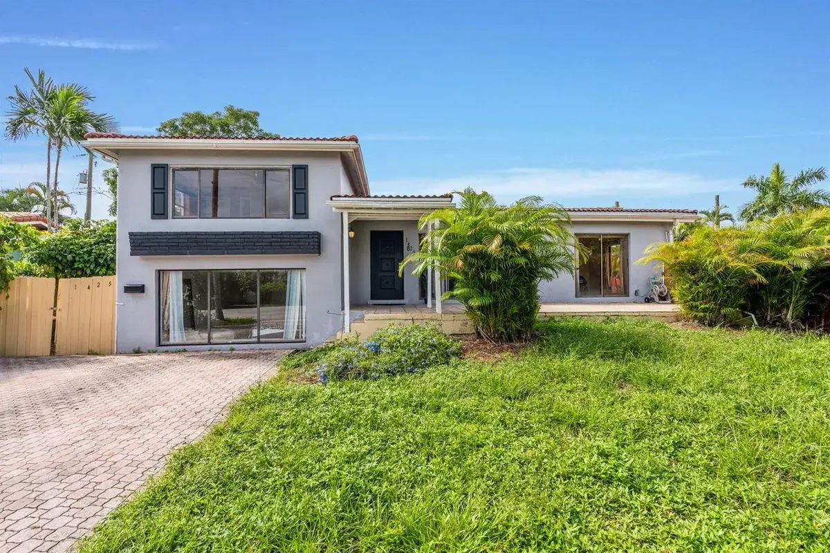1425 NE 4th Court, Boca Raton FL 33432