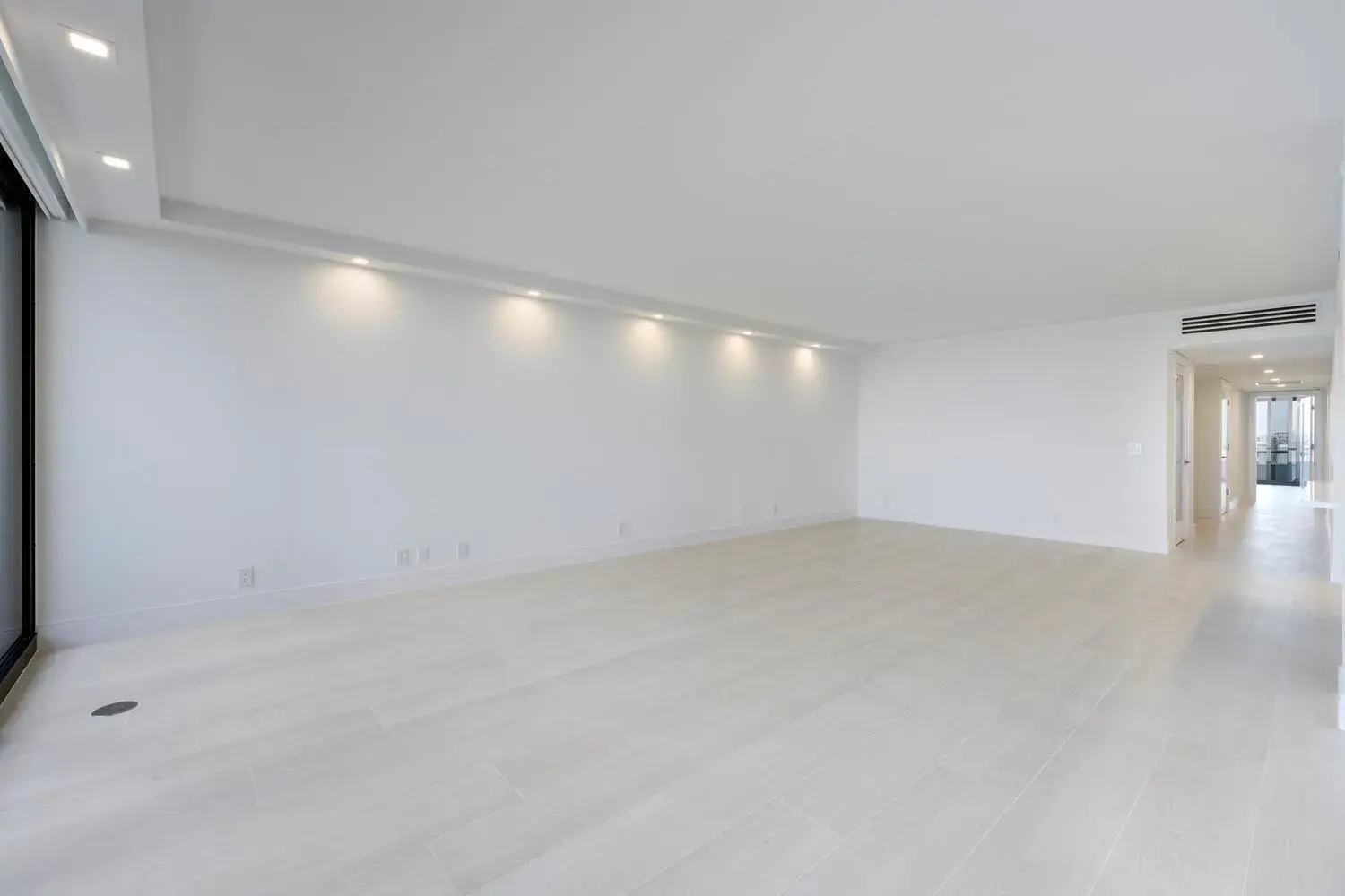 525 S Flagler Drive # 14c, West Palm Beach FL 33401