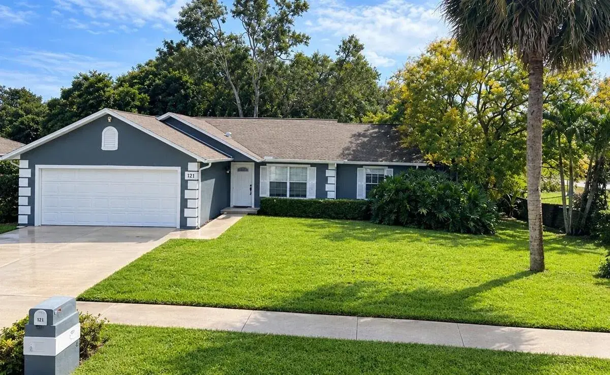 1216 41ST Avenue, Vero Beach FL 32960