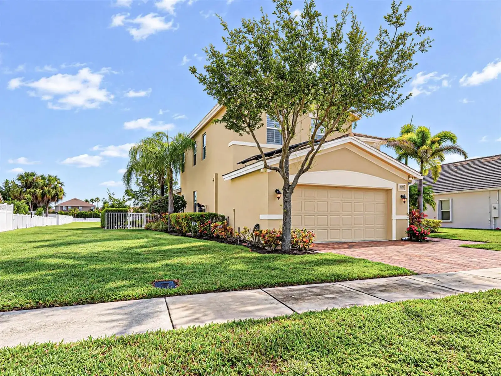 11359 SW HALTON Street, Port St. Lucie FL 34987 photo 3