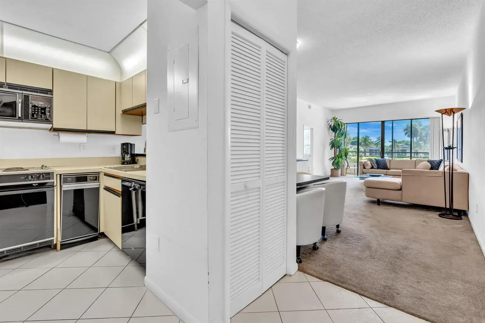 7508 LA PAZ Boulevard # 204, Boca Raton FL 33433 photo 5
