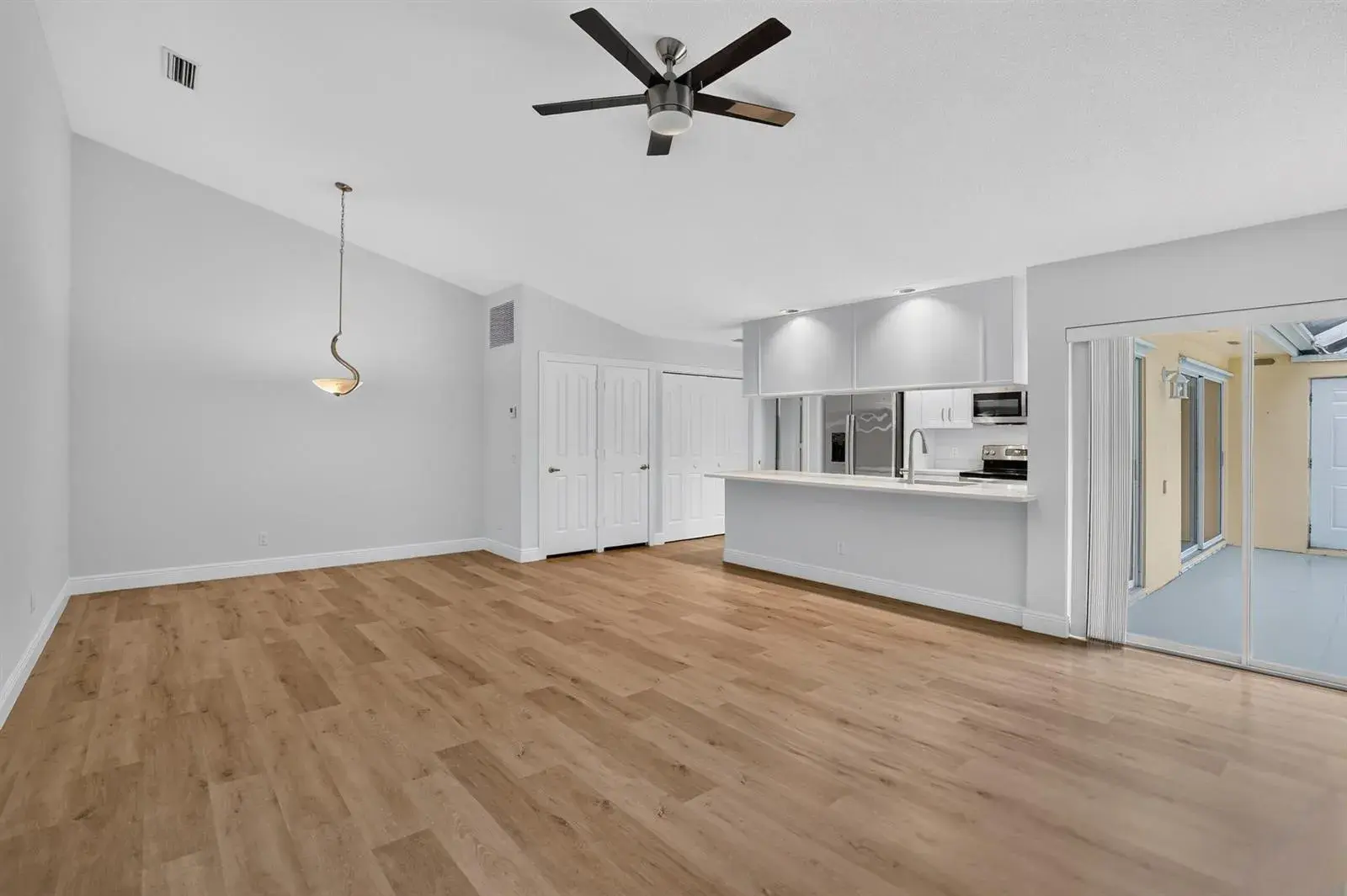 9197 Sun Terrace Circle # A, Palm Beach Gardens FL 33403