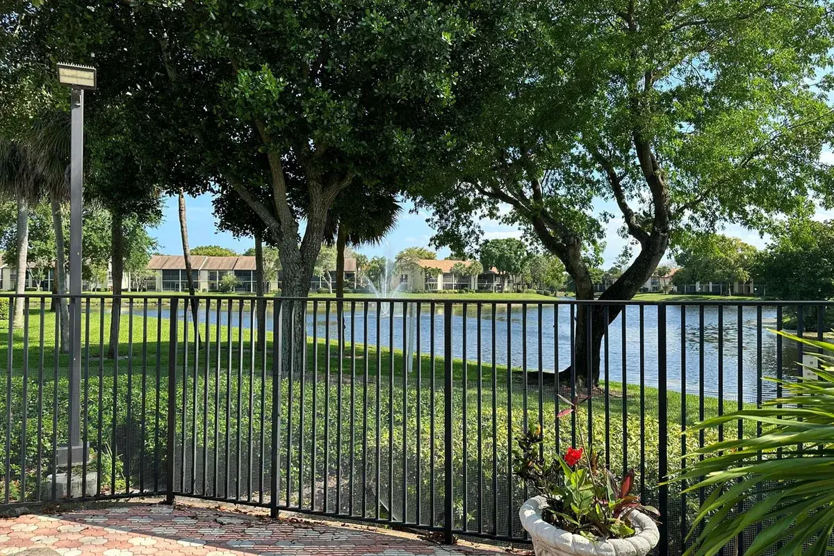 1250 S Military Trail # 1612, Deerfield Beach FL 33442