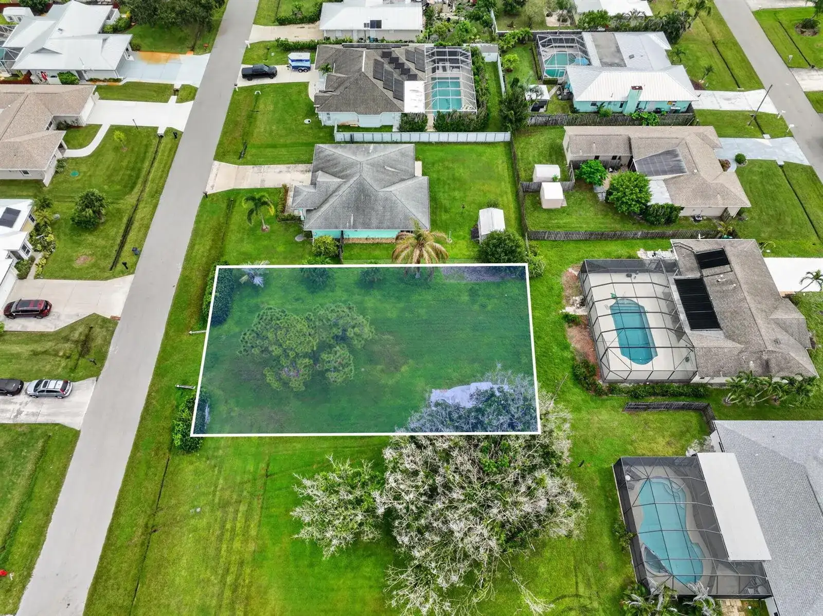 642 SE TANNER Avenue, Port St. Lucie FL 34984 photo 3