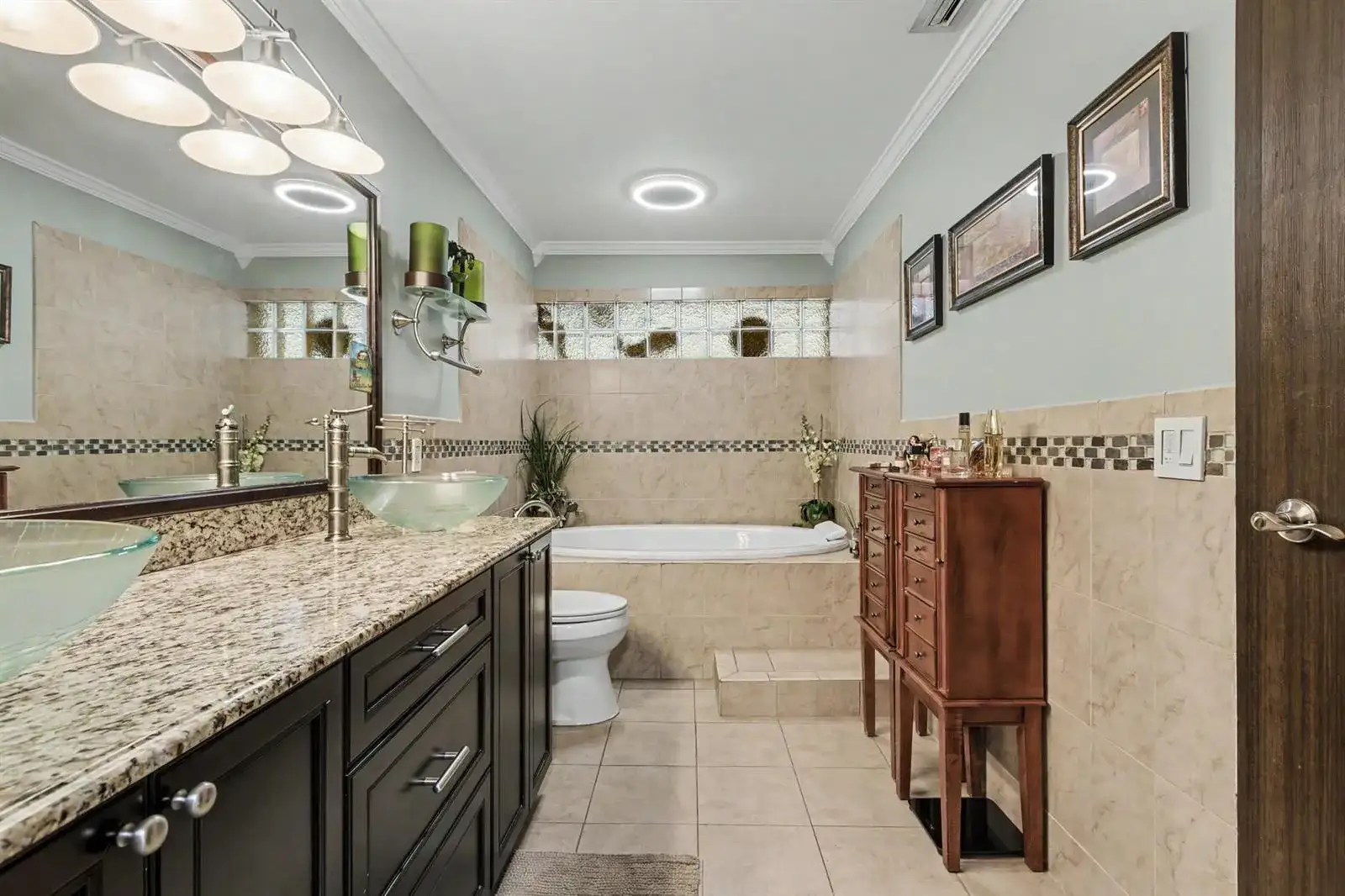 10150 NW 22ND Court, Pembroke Pines FL 33026 photo 4