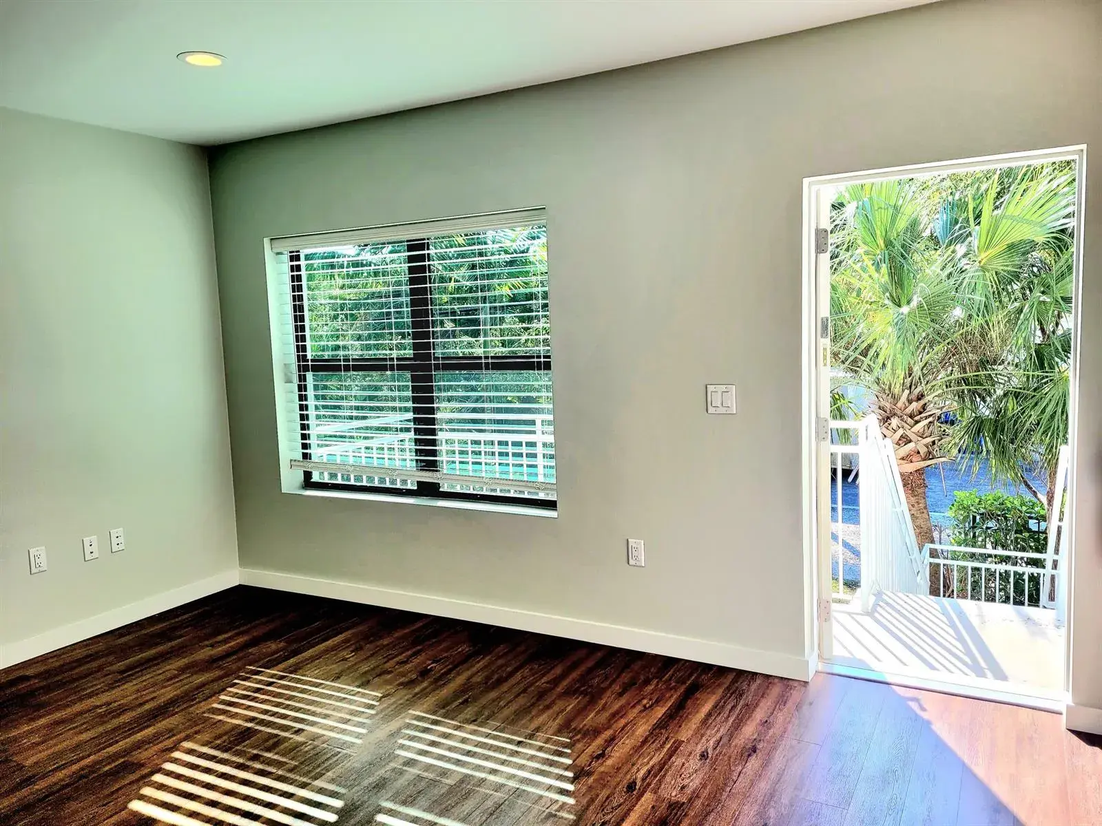11810 SE DIXIE Highway # 1, Hobe Sound FL 33455