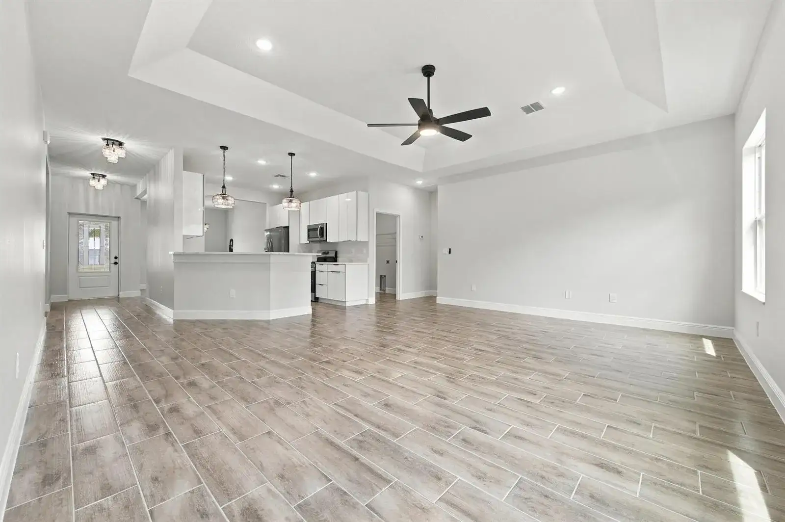 7966 104th Avenue, Vero Beach FL 32967 photo 2