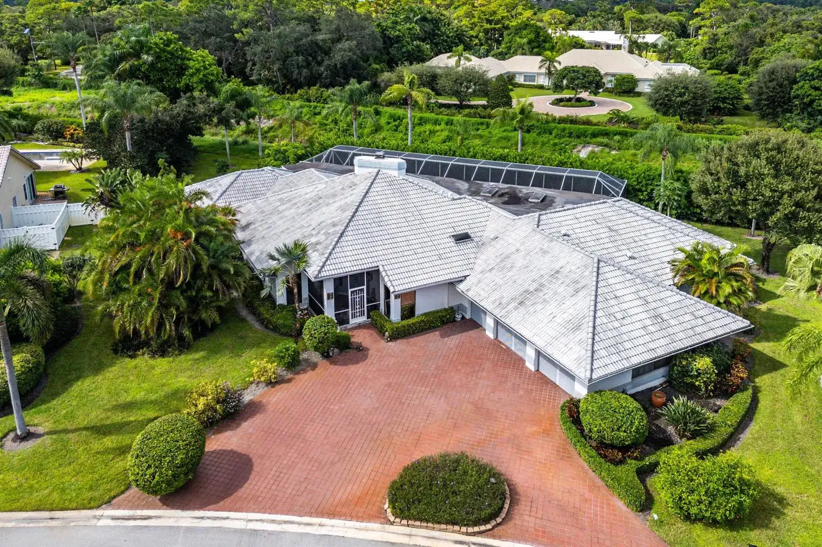 56 NORTHWOODS Lane, Boynton Beach FL 33436 photo 2