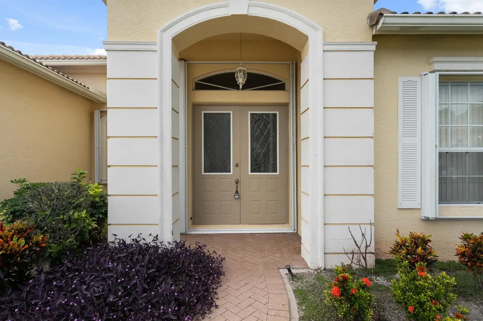 633 SW Long Key Court, Port St. Lucie FL 34986