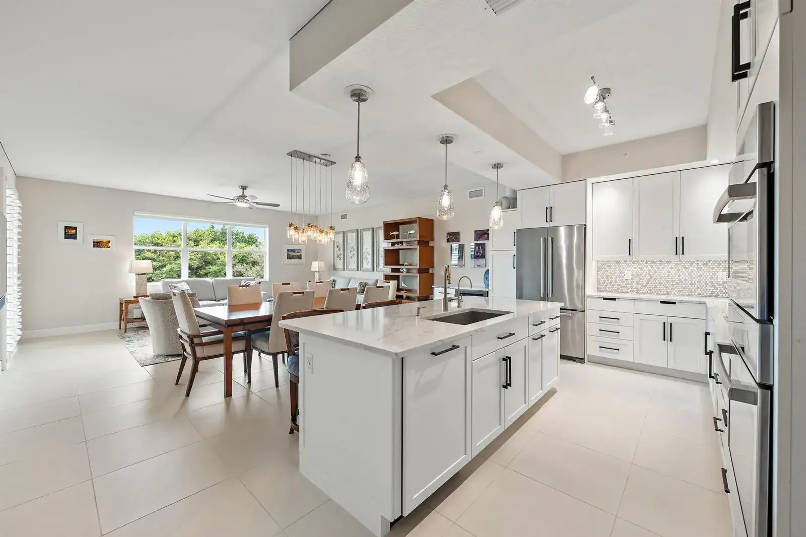 844 Bay Colony Drive S, Juno Beach FL 33408 photo 2
