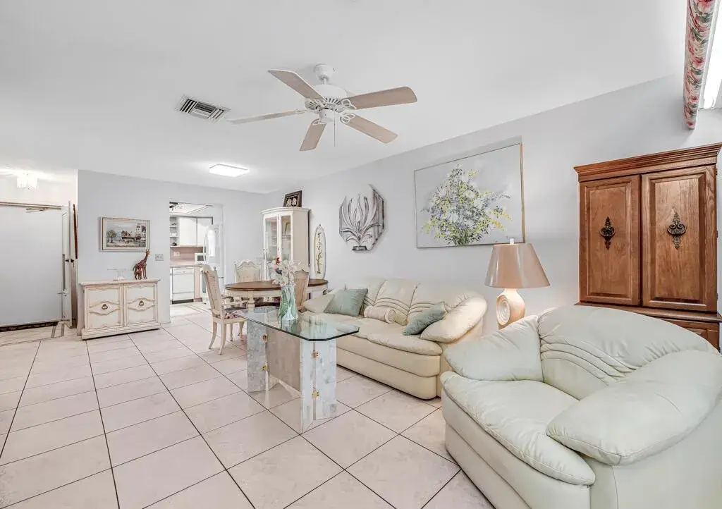 2857 W Ashley Drive W # A, West Palm Beach FL 33415
