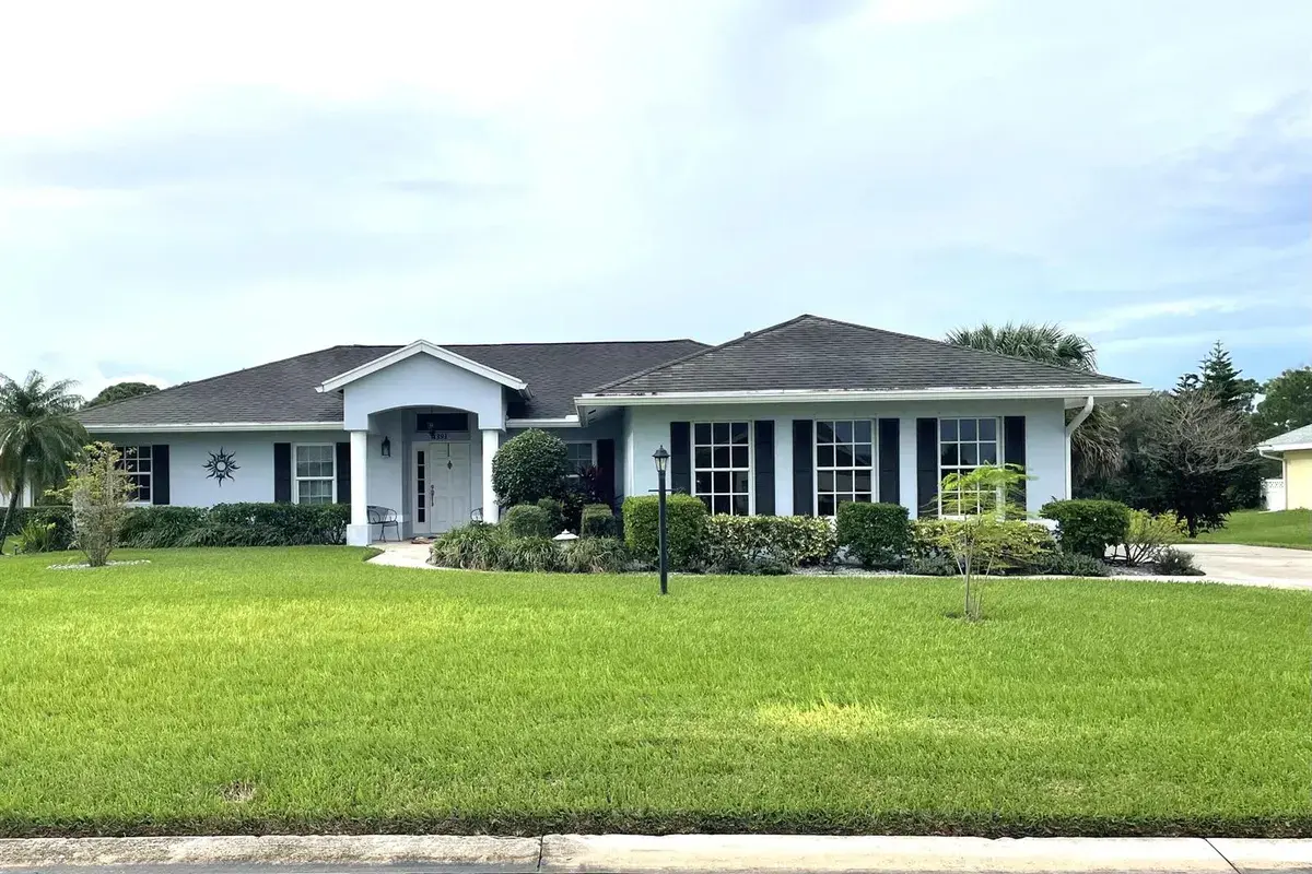 4391 GATOR TRACE Lane, Fort Pierce FL 34982