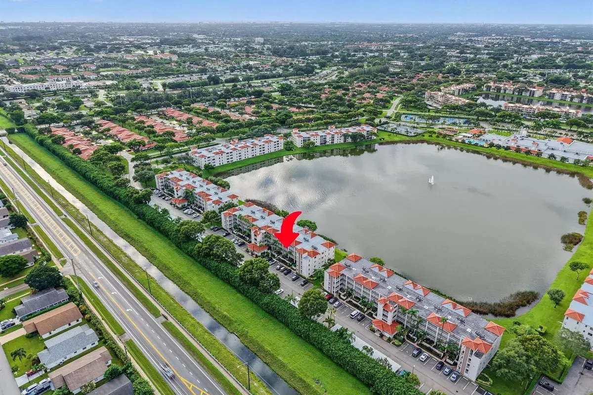6096 HUNTWICK Terrace # 206, Delray Beach FL 33484