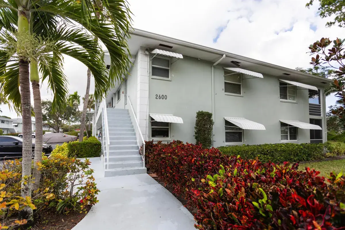 2600 SW 22ND Avenue # 906, Delray Beach FL 33445